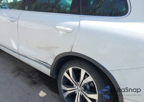 2017 Volkswagen Touareg V6 Wolfsburg Edition from USA, damaged, VIN WVGRF7BP8HD005505